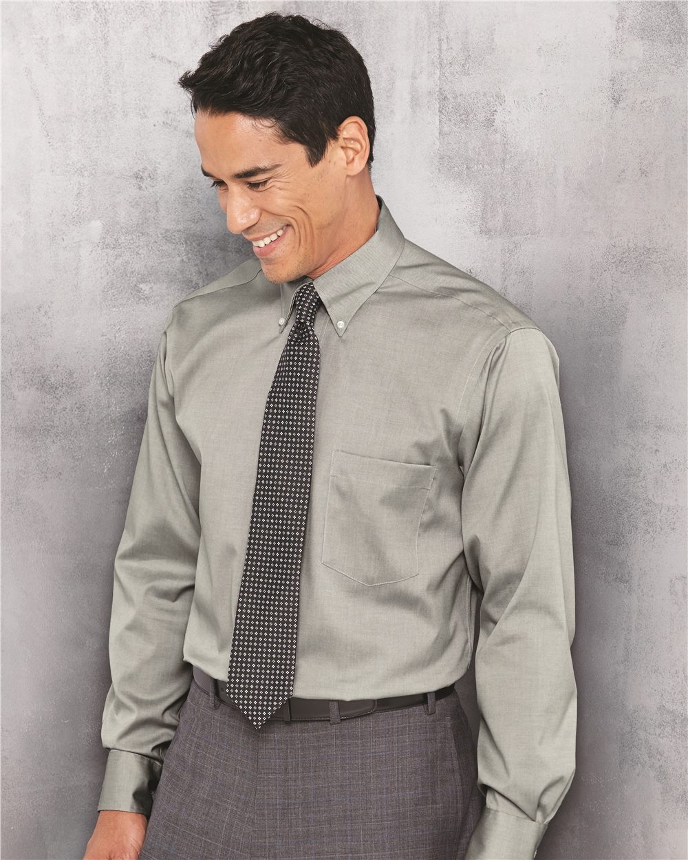 Van Heusen Non-Iron Pinpoint Oxford Shirt