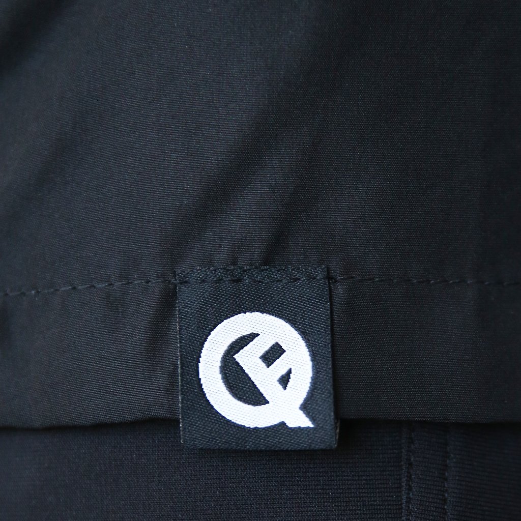 Black Hip Tag View Blank