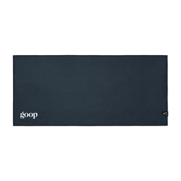Slowtide® Mesa Quick Dry Cooling Towel - Navy Blue