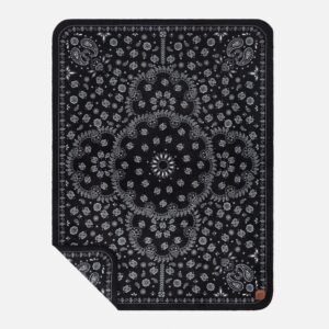 Slowtide® Fleece Blanket - Paisley Park - Black