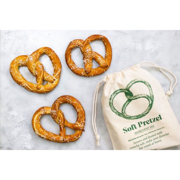 FarmSteady DIY Soft Pretzel Baking Mix - Tan