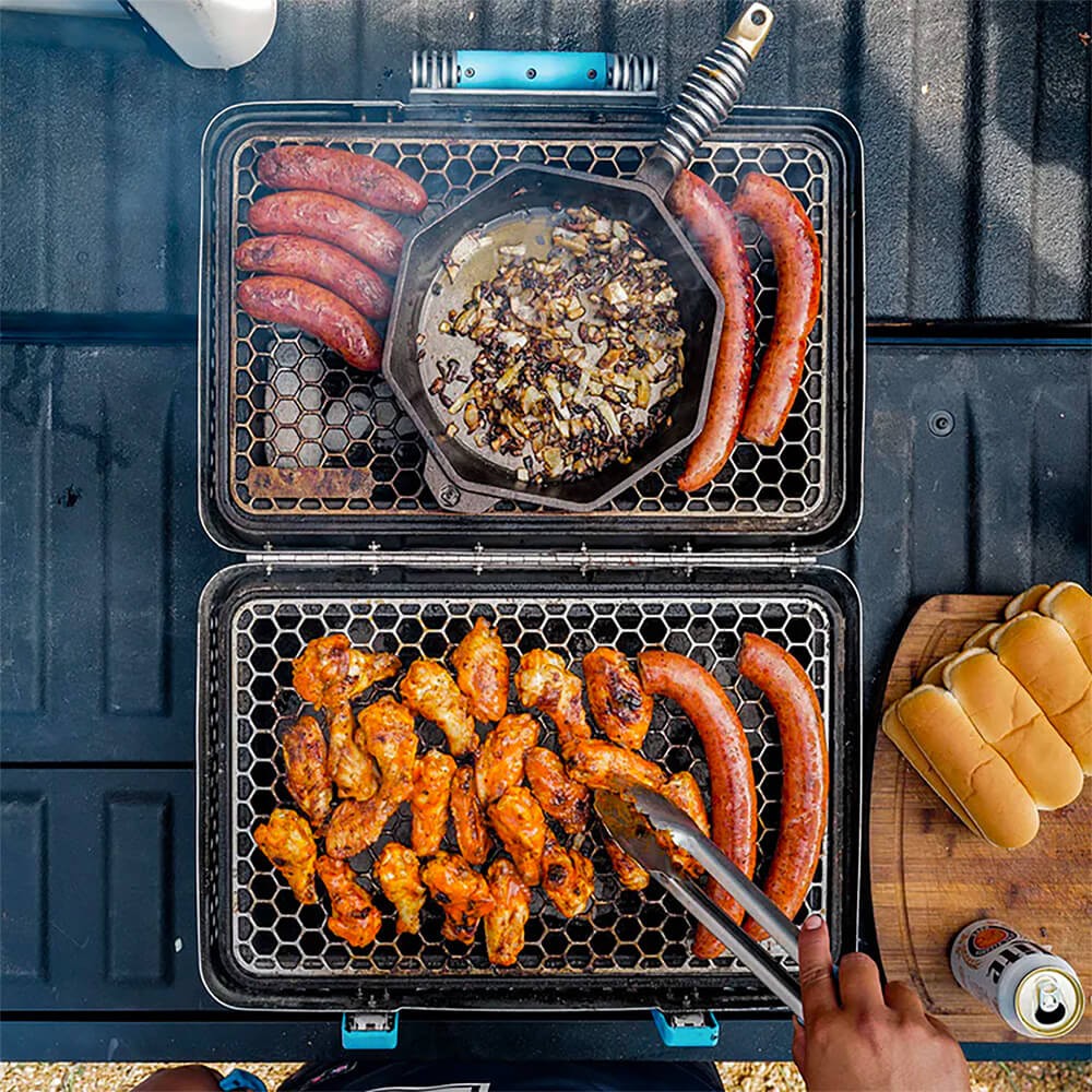 Nomad Grill & Smoker