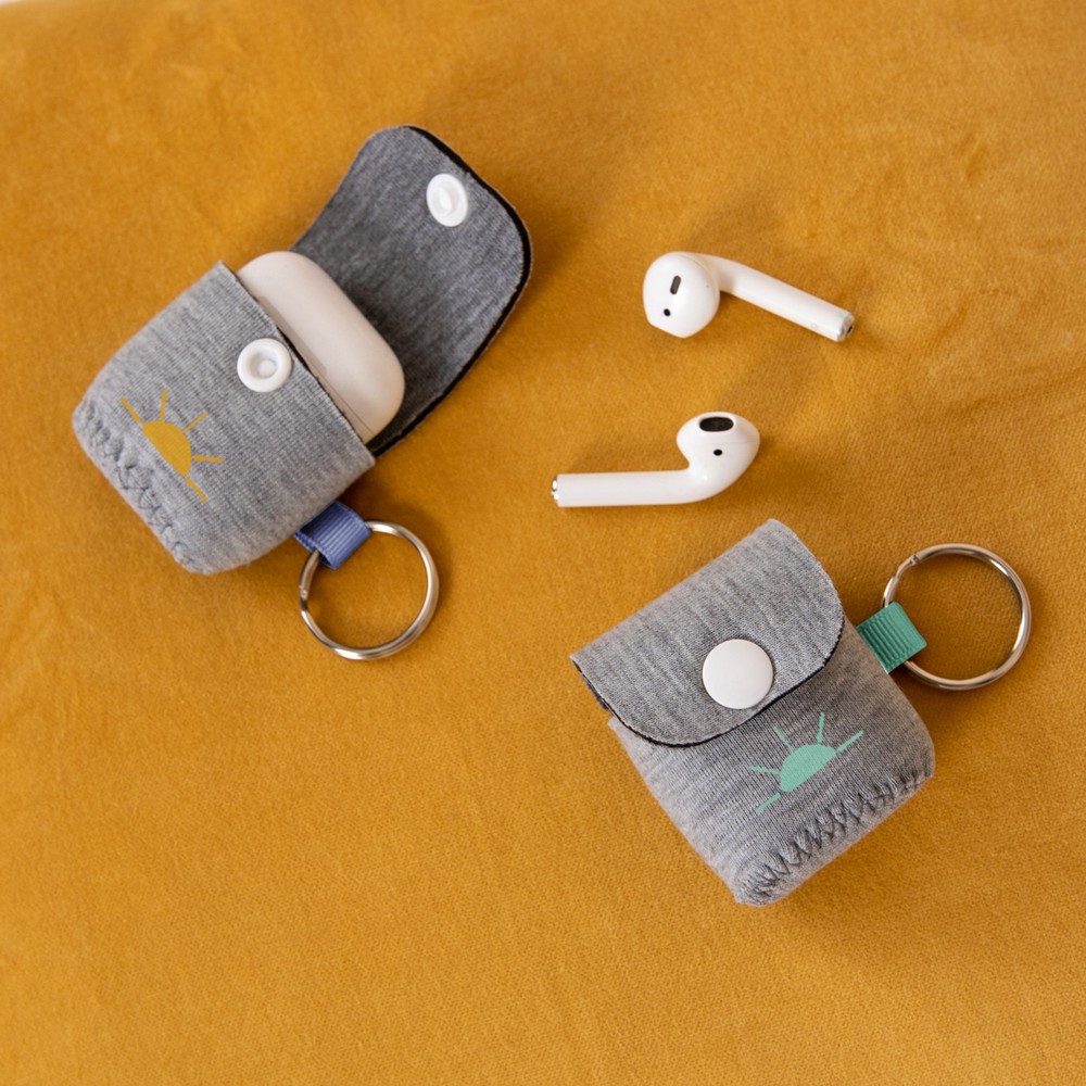 AirPods® 2nd Gen Heathered Neoprene Cover