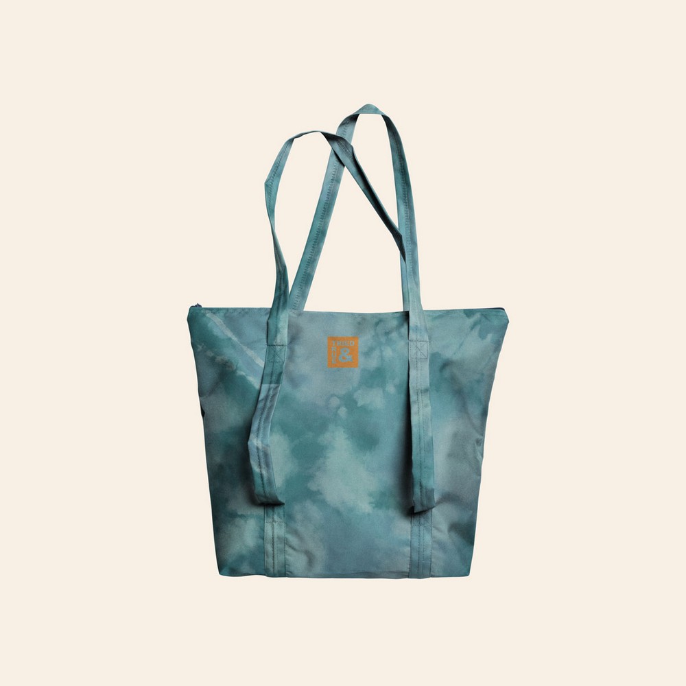 Twinkles Even More Yoga Tote - 4CP 1000D RPET