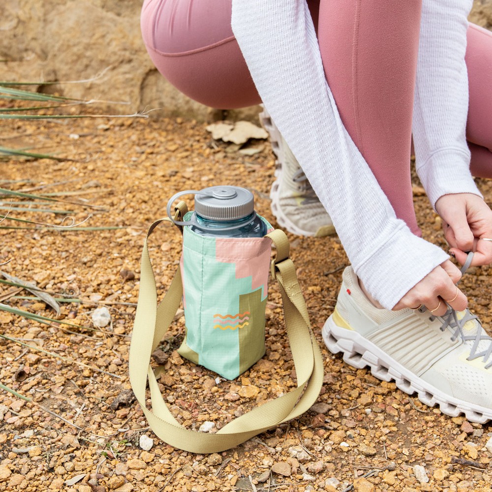 Simple Hydration Sling Pouch (RipStop)