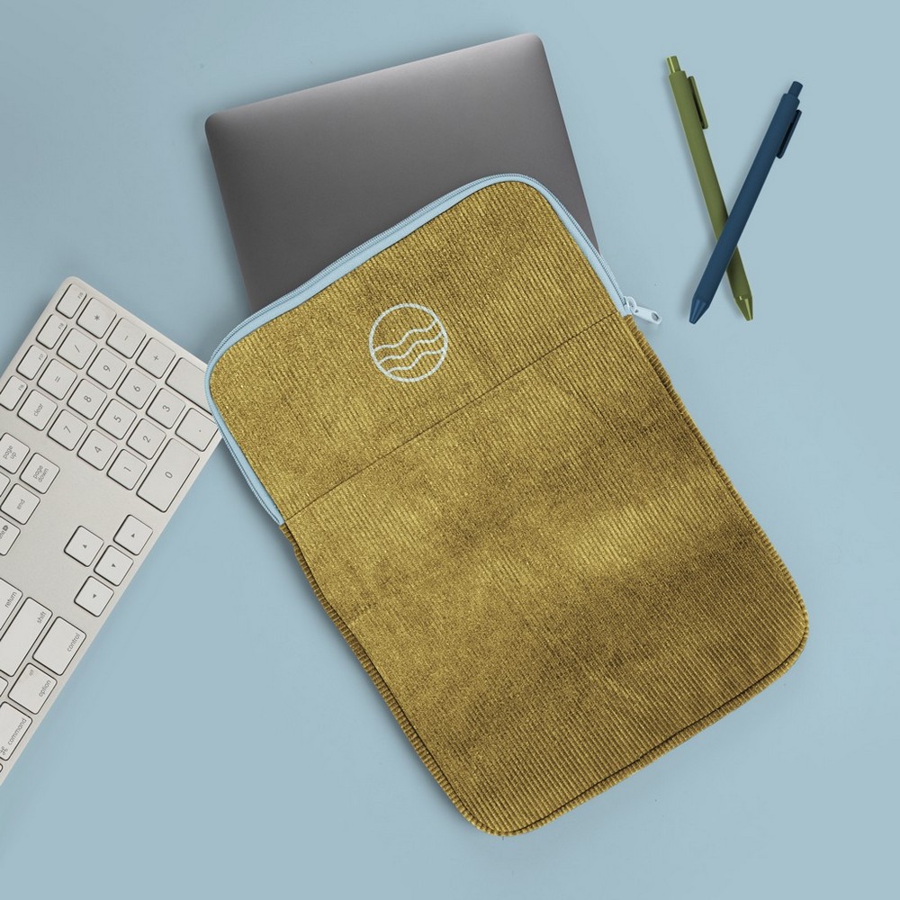 15" Portrait Laptop Sleeve (Corduroy)