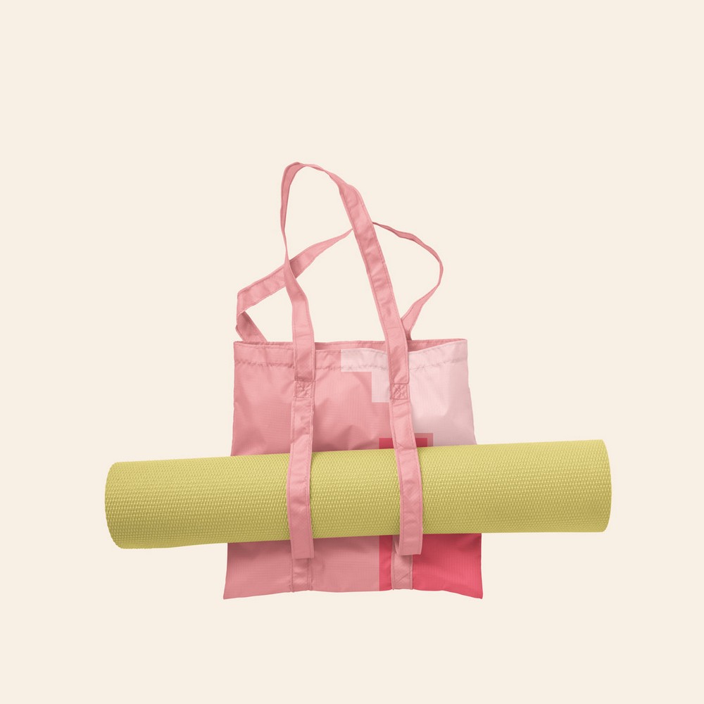 Main Squeeze Tuck & Toss Yoga Tote