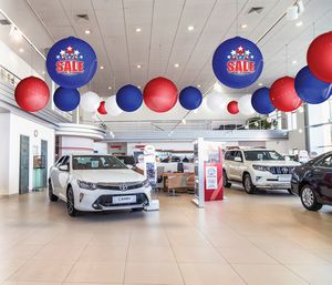 30" Reusable Showroom Bubble Balloon