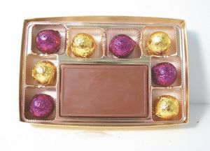 8 Piece Chocolate Truffle Box w/Chocolate Centerpiece