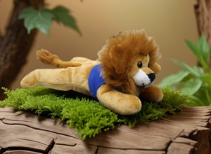 8" Reclining Beanie Animal - Lion