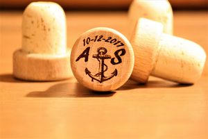 Classic Cork Wine Bottle Stopper