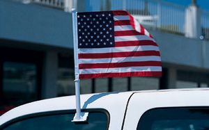 Clip On U.S. Flag (Set of 12)