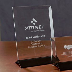 Epoch Vertical Large Glass Award