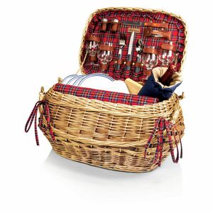 Highlander Picnic Basket w/Service for 4