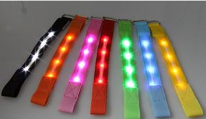 LED Polyester Armband w/4 Piece LED Light
