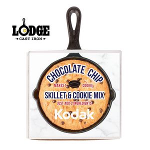 LodgeÂ® Cookie Mix and Skillet Set