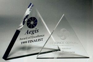 Mini Triangle Paperweight Award (6"x3/8")