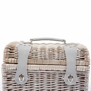 Napa Picnic Basket w/Service for Two