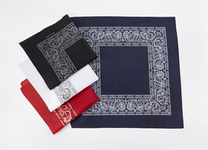 Open Center Paisley Print Bandanna