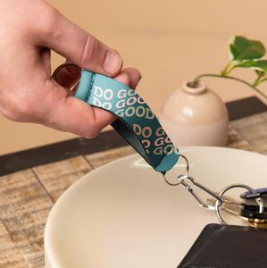 Oytexâ„¢ Key Holder w/Carabiner