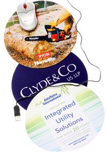 Round Mouse Pad (8" Diameter x 1/8" Thickness)
