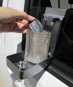 Smart Key Pouch