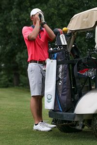 The Platinum Collection Golf Towel w/ Tri-Fold Grommet (Screen Print)