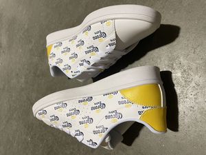 The Yin Shoe