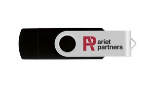 Universal SourceÂ® 8 GB On The Go USB 2.0 Flash Drive - Type C