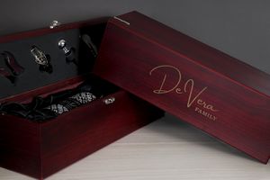 Wine Box & Tools