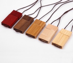 4 GB Wooden USB Flash Drive W/ Cord