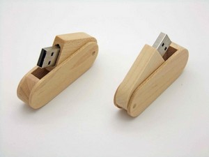 512 MB Wooden Swivel USB Flash Drive
