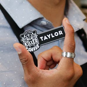 Die Cut Custom Badges (4"x3")