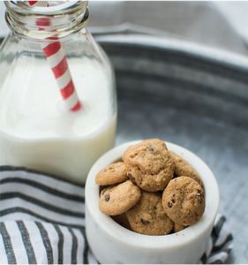 Milk & Cookies Specialty Custom Gift Box