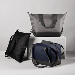 Port AuthorityÂ® 18-Can Collapsible Cooler