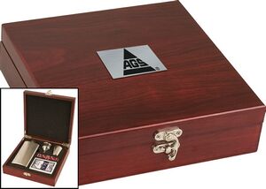 Rosemont Flask & Game Gift Set
